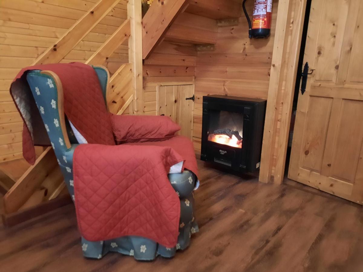 Cabanas De Madera El Rinconcillo Arroyo Frio Esterno foto