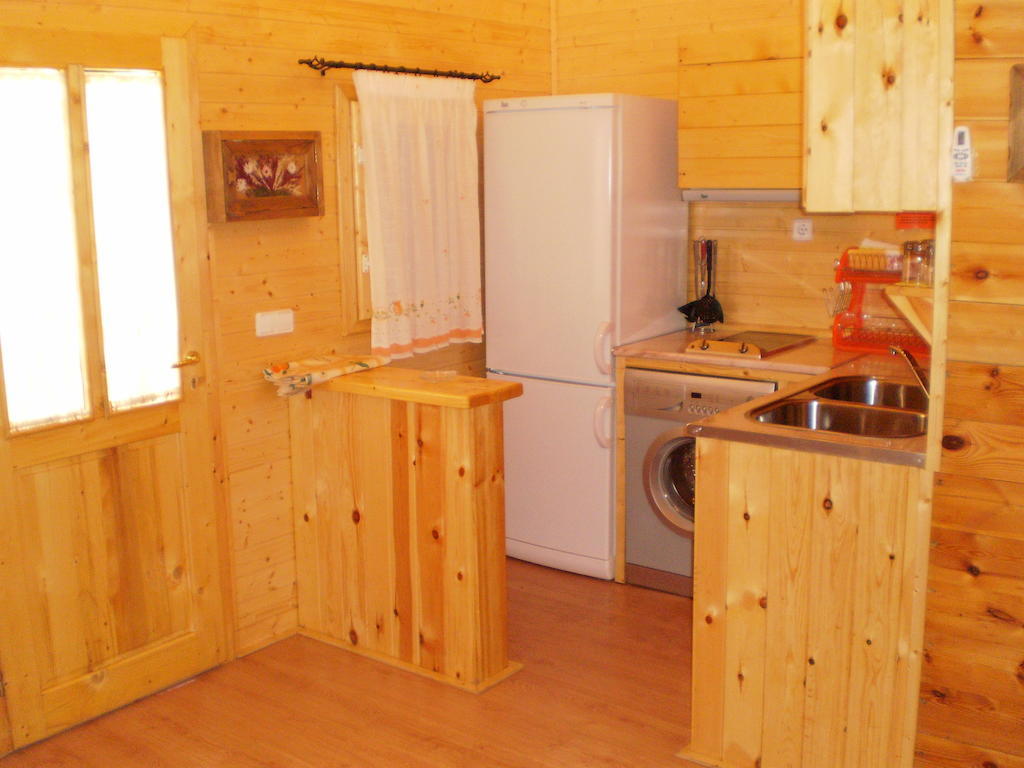 Cabanas De Madera El Rinconcillo Arroyo Frio Camera foto