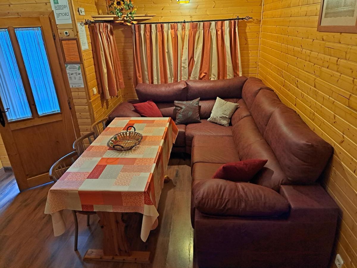 Cabanas De Madera El Rinconcillo Arroyo Frio Esterno foto