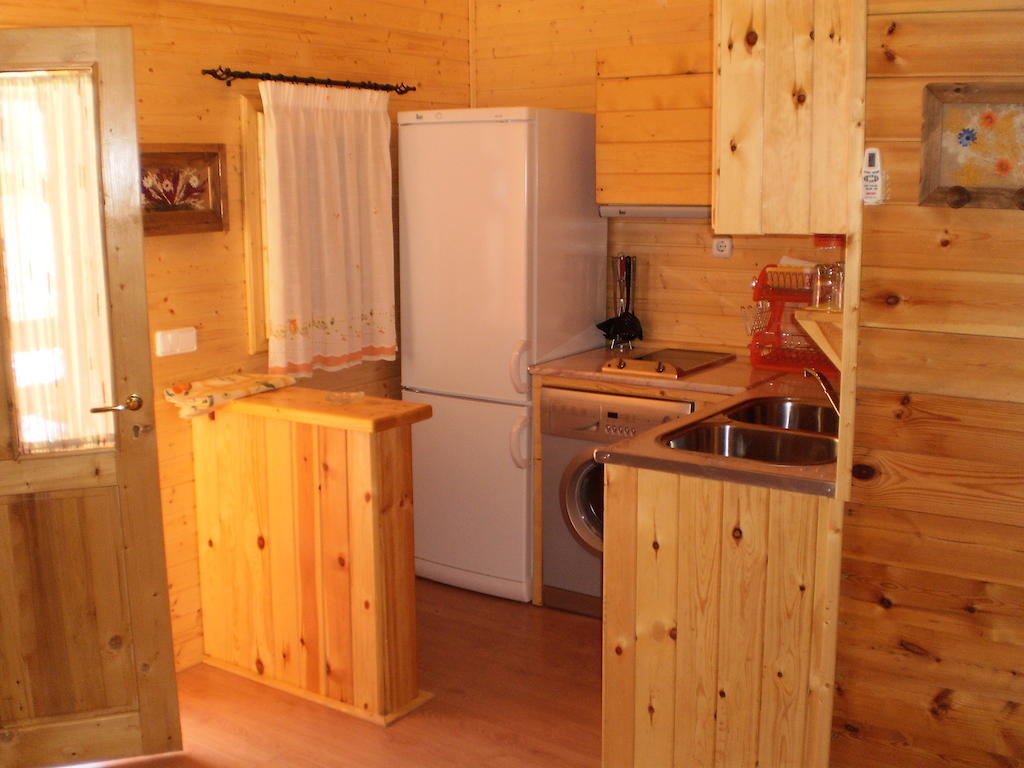 Cabanas De Madera El Rinconcillo Arroyo Frio Camera foto